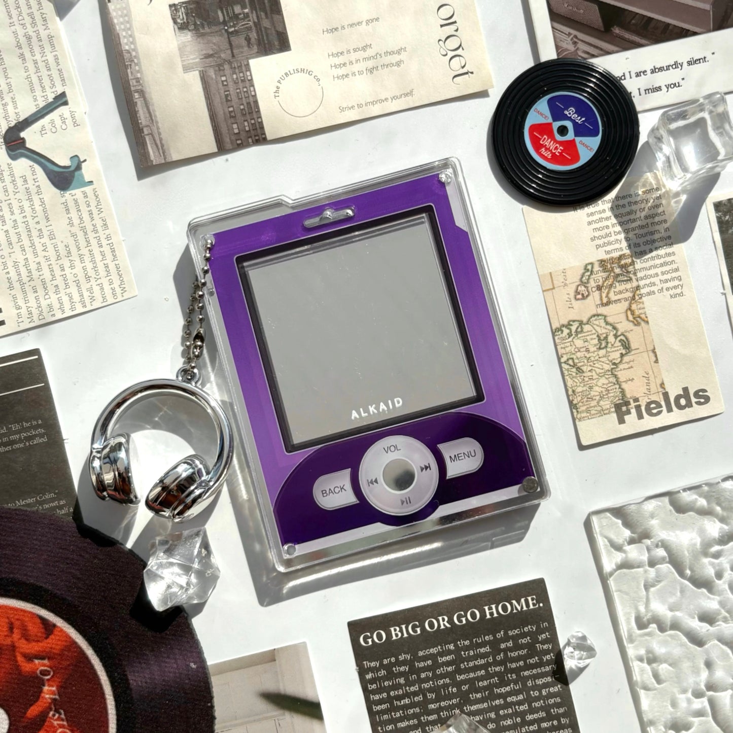 【予約】MP3風 缶バッジアクリルブロック